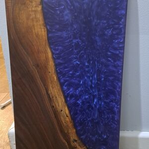 Wood and Resin Cutting Board